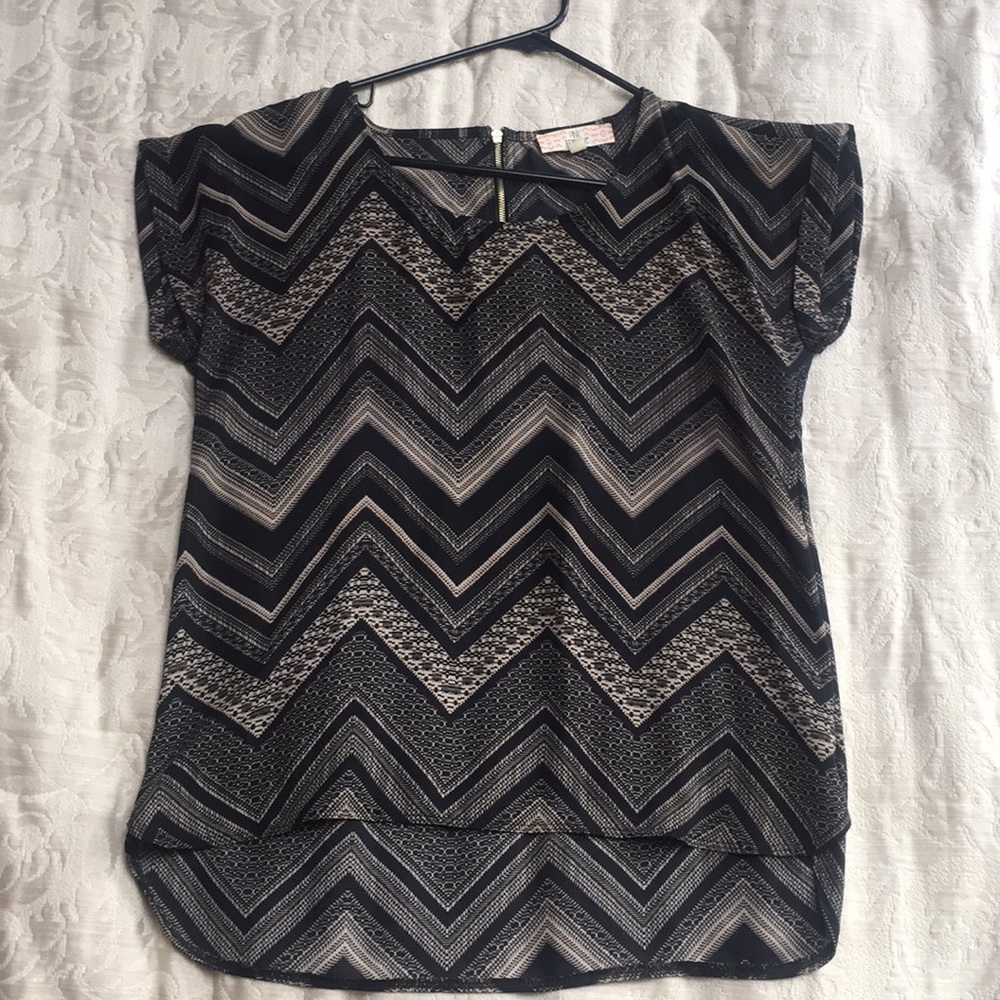 High-Low Tan & Black Blouse